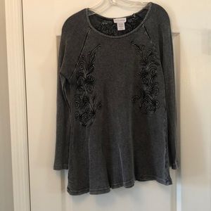 Soft surroundings thermal fabric top